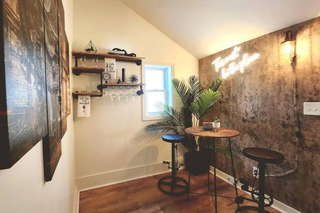 The Modern Forge Ny, Honeoye Lake ภายนอก รูปภาพ
