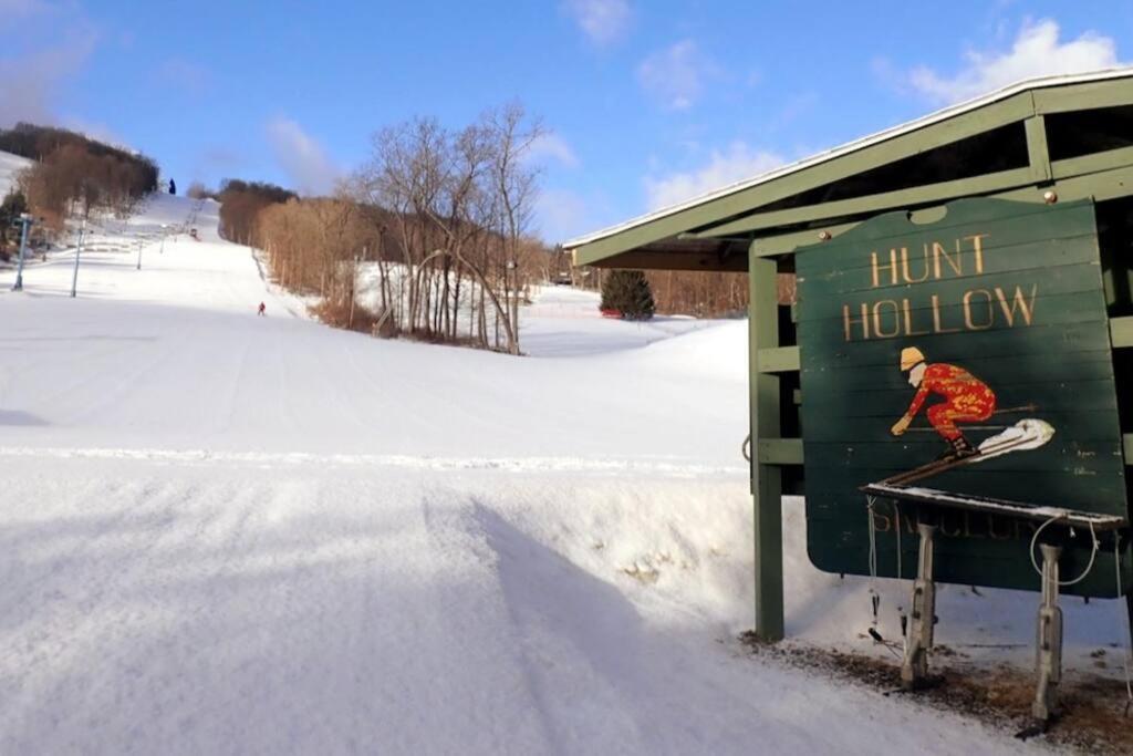 The Modern Forge Ny, Honeoye Lake ภายนอก รูปภาพ